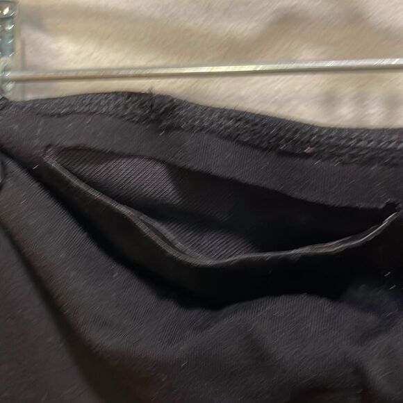 NIKE woman’s Dri fit black leggings - Picture 8 of 8